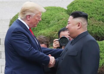 Trump anunció que se reunirá con Kim Jong-un y reveló que Corea del Norte tiene 57 armas nucleares