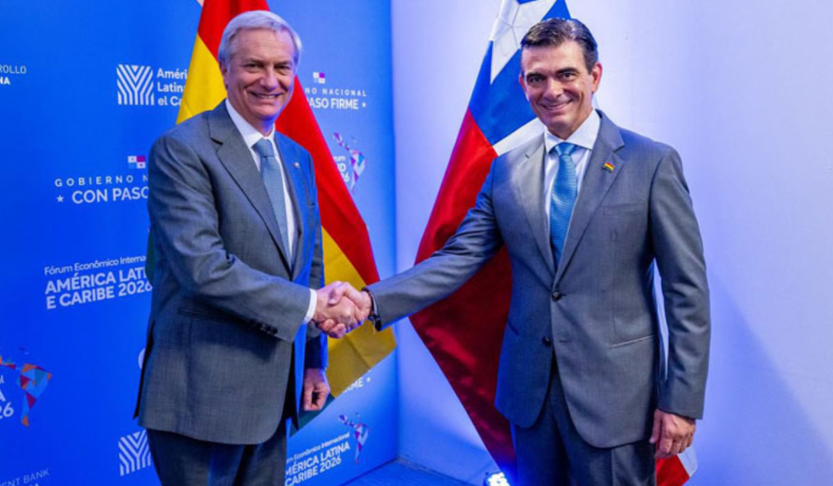 Diplomatico describe la visita presidencial chilena a Bolivia como un acto protocolar