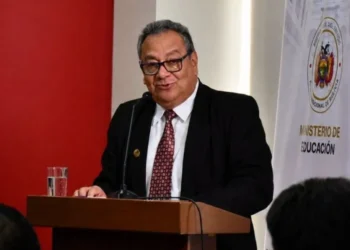 Diputada Peñaloza critica manejo y tiempos de interpelación a ministro de Educación