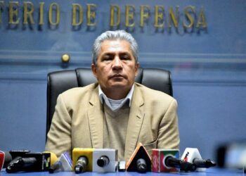 El Ejército denuncia al exministro Novillo por explosiones en cuartel militar en Viacha
