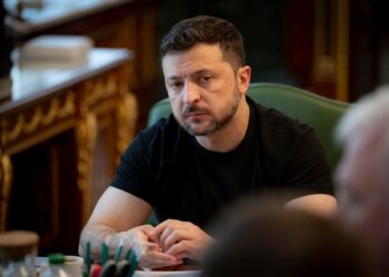 Zelensky envió de urgencia al Parlamento ucraniano dos leyes para luchar contra fraudes financieros