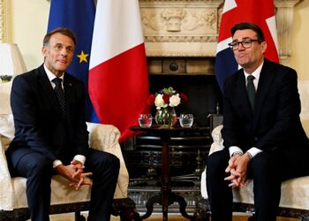 Burnham y Macron ratifican en Londres el apoyo militar a Ucrania