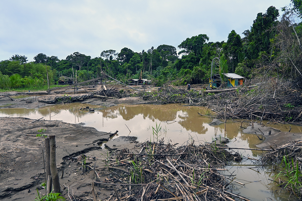 Indígenas de Pando anuncian acciones contra minería ilegal en su territorio