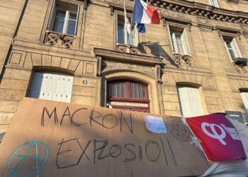 El Gobierno de Francia convocó a un gabinete de crisis por las protestas estudiantiles: casi 2.000 detenidos