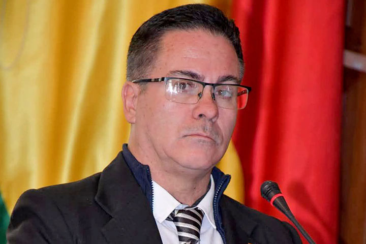 Fiscal general interino dice que su desafío es «limpiar» al Ministerio Público